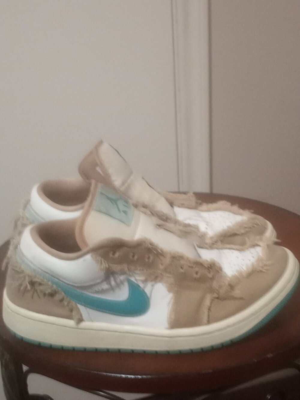 Women's Nike Air Jordan 1 Low SE Shoes Sesame Dusty Cactus HF4983-252 Size 7.5